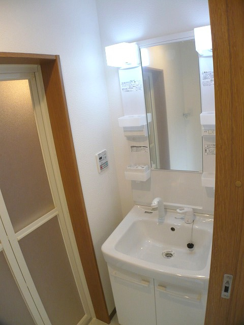 GLAハート明石の洗面所