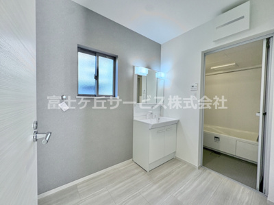 【脱衣所】 | 豊橋市柱二番町 2期 新築一戸建て 2号棟 | 脱衣場です