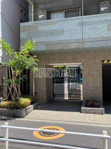 PREMIUM CUBE G 上野のエントランス