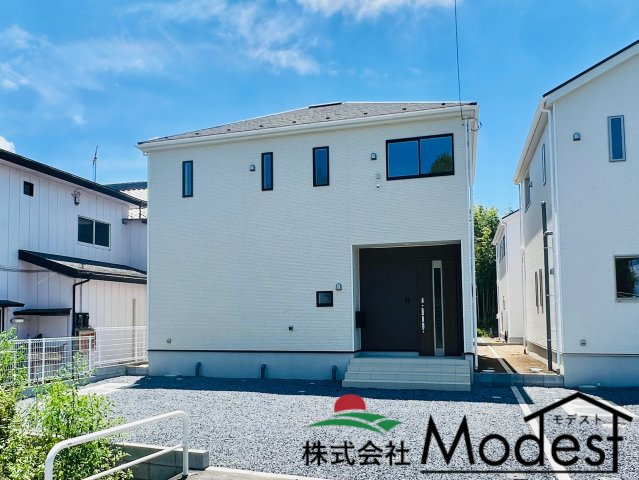 前橋市女屋町の外観|年中無休で平日の仕事終わり夜２０時まで受付可能です。
事前のご予約がオススメです。お気軽にお問い合わせください。
