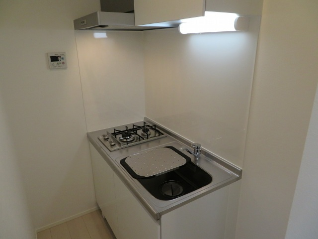 ハーモニーテラス御厨中のキッチン