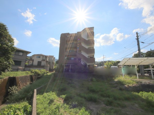 レフィナード・ラ・シャレー生駒の展望