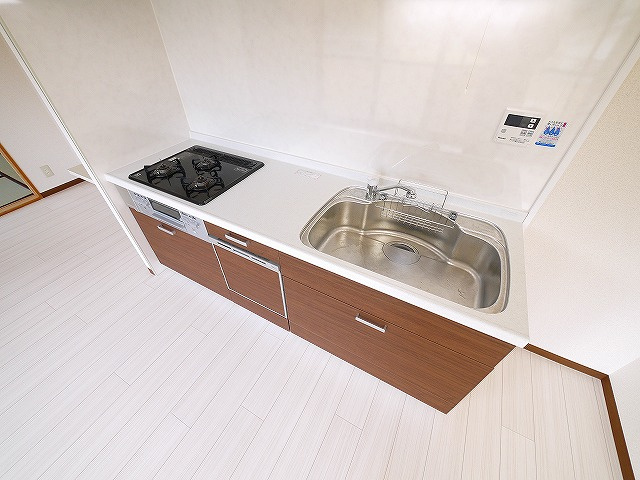 レフィナード・ラ・シャレー生駒のキッチン