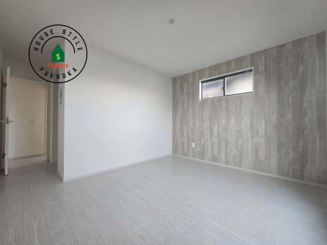 福岡市南区曰佐5丁目第3-2棟(2号棟)の内観：施工例|主寝室には収納力に優れたクローゼットがありますので、お部屋もすっきり片付きます。