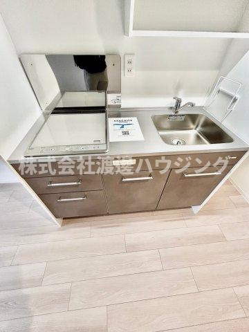 セレニテ江坂グランデのキッチン