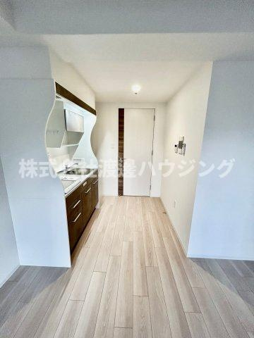 セレニテ江坂グランデの居間・リビング