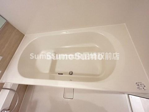 estrelaの浴室|コンパクトで使いやすいお風呂です