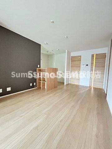 estrelaの居間・リビング|ゆったり過ごせる居間です