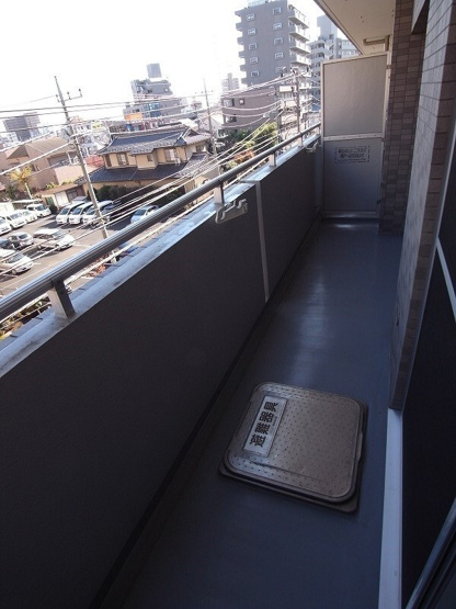 【バルコニー】 | コーポレート相模原三丁目