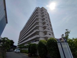 東大阪市下六万寺町１丁目の賃貸マンションの外観パース