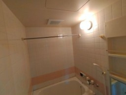 東大阪市下六万寺町１丁目の賃貸マンションの設備