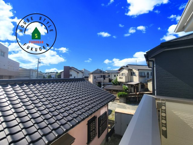 春日市須玖北4丁目第2-2棟(1号棟)の展望|窓から緑が見える物件も魅力的です。