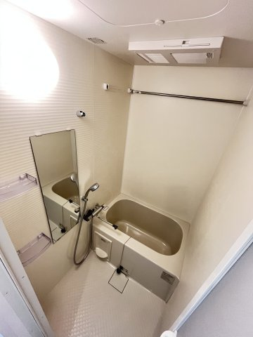 ファーストフィオーレ長田グランディールの浴室