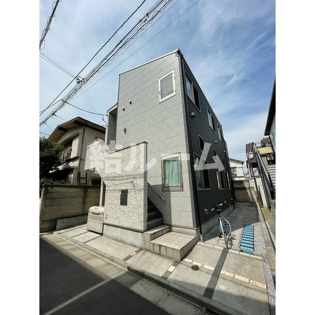 豊島区上池袋２丁目のアパートのエントランス