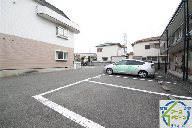 スカイハイツⅢの駐車場|※類似部屋