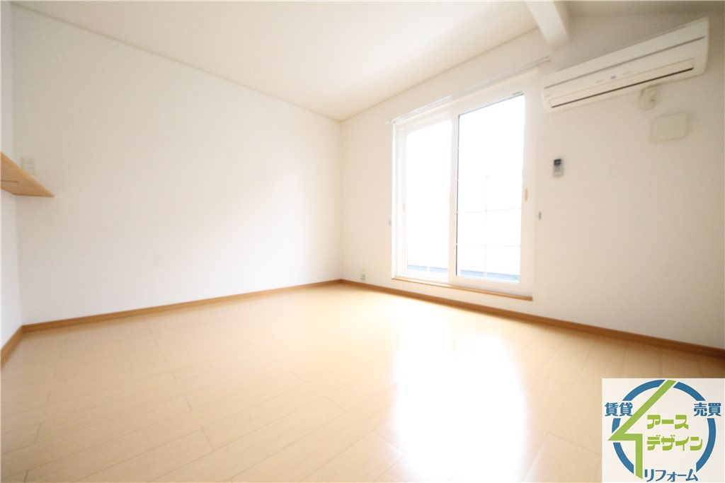 グレース伍番館の居間・リビング