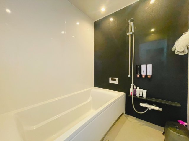 築浅積水施工中古住宅♪太陽光有の浴室