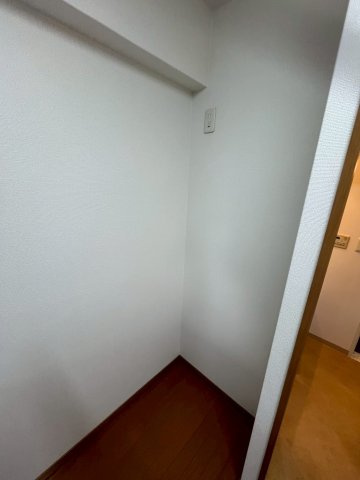 ライオンズマンション中津の内装