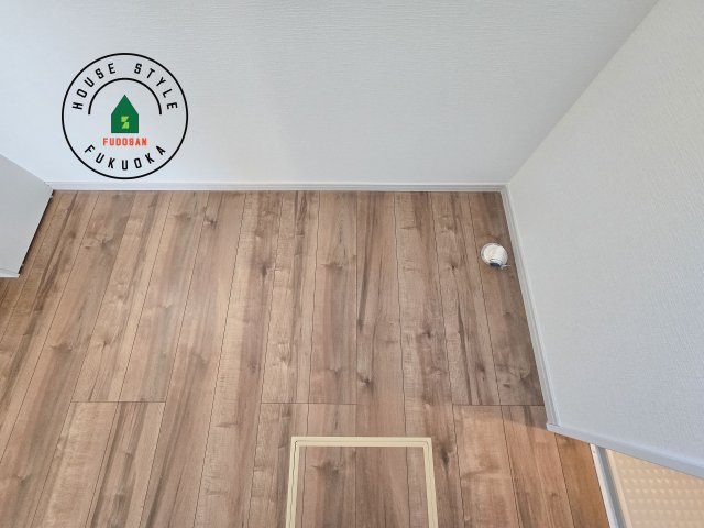 太宰府市青山2丁目第3-2棟(2号棟)のランドリースペース|ランドリースペースとなります。広々して有効的にご使用できます。 