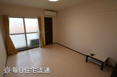 【居間・リビング】 | ガーデン晴花