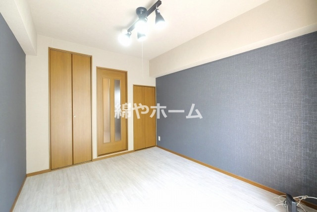 フォレステージ緑橋の洋室|コンパクトで使いやすい洋室です