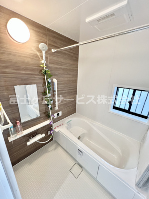 【浴室】 | 御殿場市御殿場 新築一戸建て A号棟 | 落ち着いた空間のお風呂です