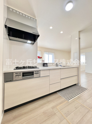 【キッチン】 | 沼津市西沢田 新築一戸建て B号棟 | 使いやすいキッチンです