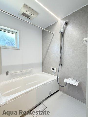 高松市円座町モデルハウスの浴室|日々の疲れを癒すお風呂付です