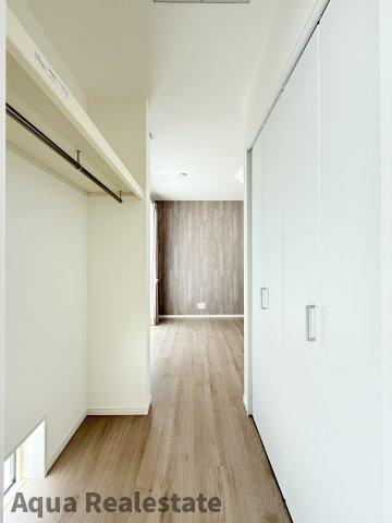 高松市円座町モデルハウスの収納|大きなスペースがあり、収納には困りません