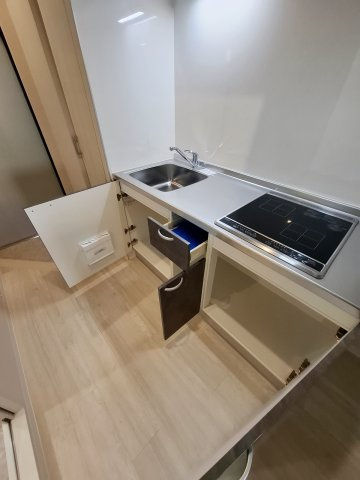 ヴェルステック西宮鳴尾のキッチン|キッチン収納