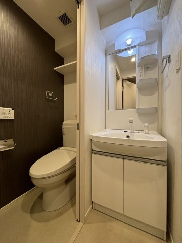 サヴォイコートオブアームズの洗面所