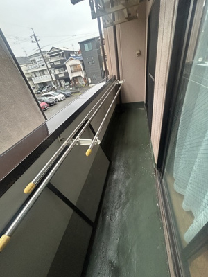 【バルコニー】 | 萱野マンション