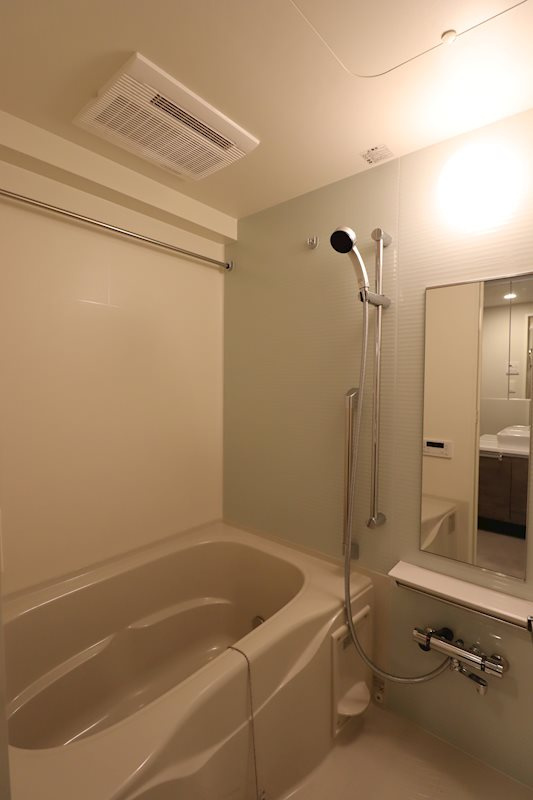 GENOVIA浅草Ⅵskygardenの浴室