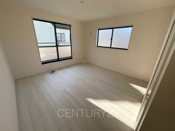 前橋南町 1号棟の洋室|２面採光の明るい洋室です。