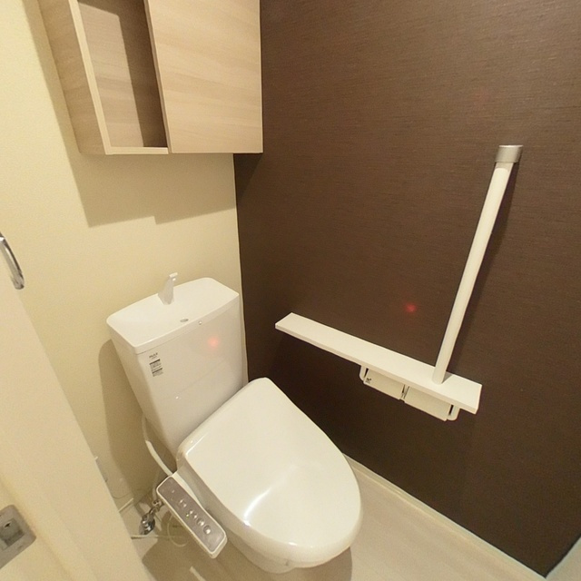 D-ROOM Fourth　Bのトイレ