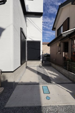 《仲介手数料無料》志木市中宗岡２丁目7-50(全1戸)新築一戸建てグラファーレの駐車場|撮影日 2025年11月21日 13:50 晴れ