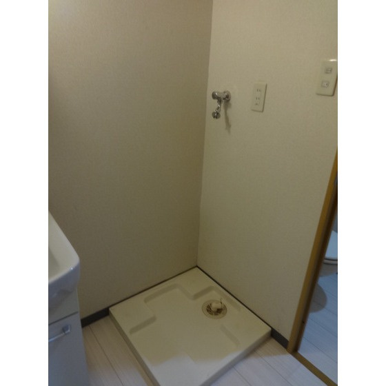 プリマヴェーラ問屋町のその他|洗濯機置場