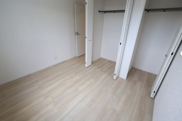 《仲介手数料無料》志木市中宗岡５丁目22-28新築一戸建てクレイドルガーデンの洋室