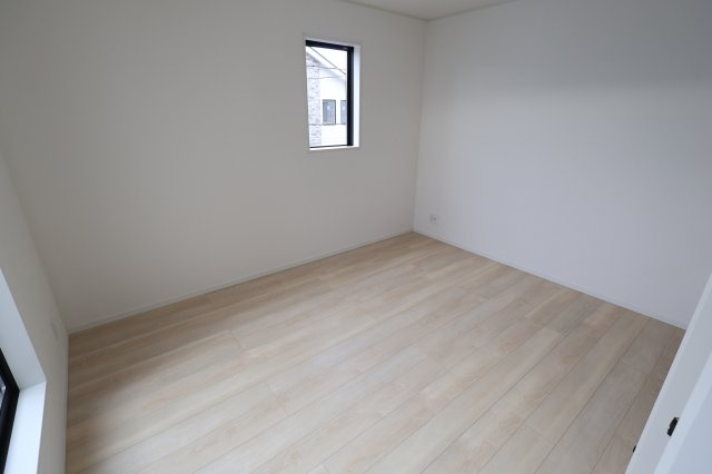 《仲介手数料無料》志木市中宗岡５丁目22-28新築一戸建てクレイドルガーデンの洋室