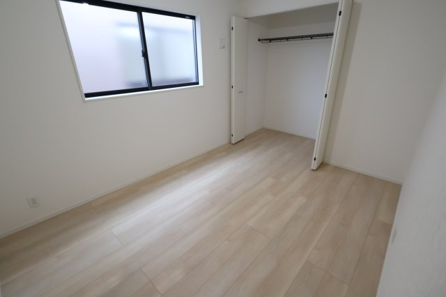 《仲介手数料無料》志木市中宗岡５丁目22-28新築一戸建てクレイドルガーデンの洋室