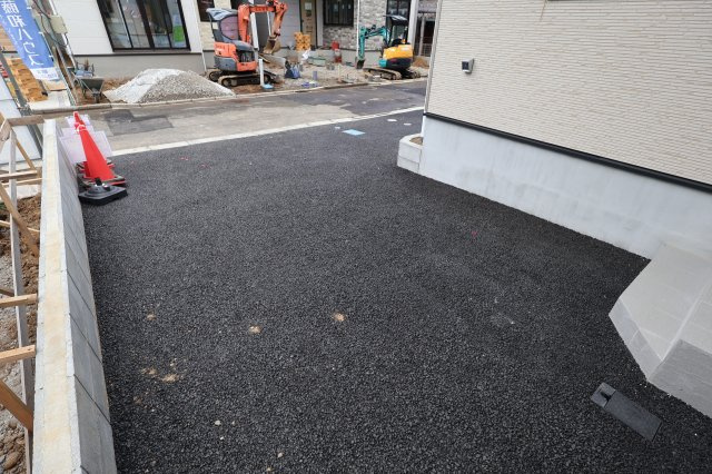 《仲介手数料無料》志木市中宗岡５丁目22-28新築一戸建てクレイドルガーデンの駐車場