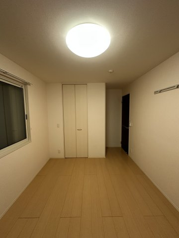 サンフレンズ Bの居間・リビング