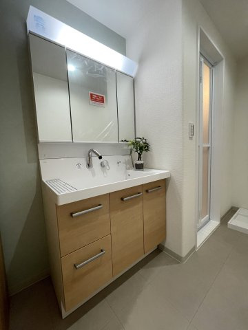 アルファパーク屋島四番館の独立洗面台