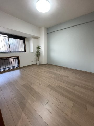 アルファパーク屋島四番館の洋室