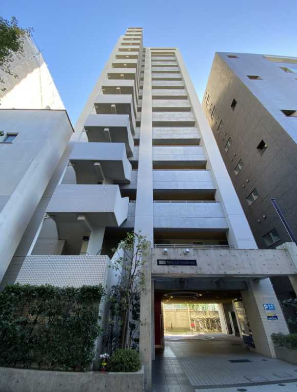 プラウドフラット三軒茶屋　オートロック　高層階　独立洗面台の外観