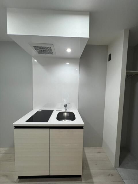 Ｎｉｓｈｉ－Ｎｉｐｐｏｒｉ　Ｔｅｒｒａｃｅのキッチン