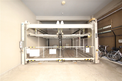 【駐車場】 | ウィルテラスなんば南