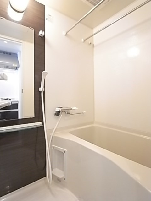 アスヴェル神戸元町海岸通の浴室