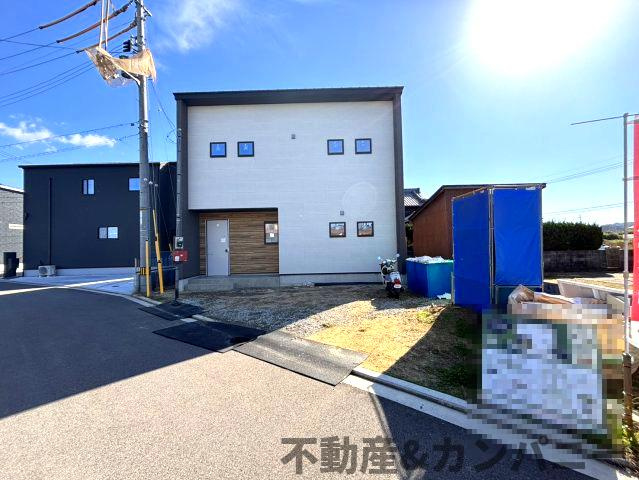 イルクオーレ和気A号棟　新築分譲戸建の外観|建物外観を気になさる方へ、見た目の良い物件です