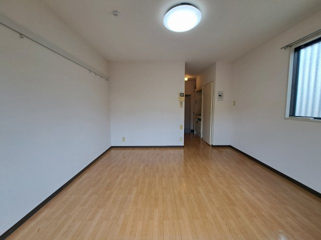 ジヴェルニー甲子園の居間・リビング